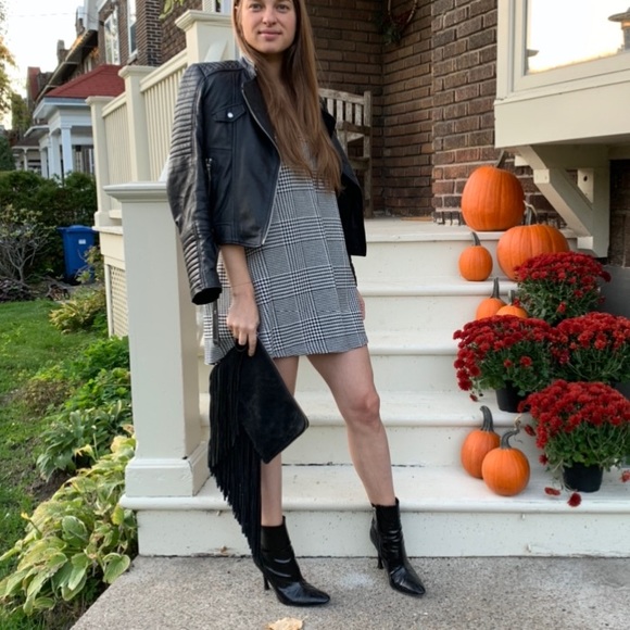 Zara Black Suede Fringe Clutch - Picture 3 of 3